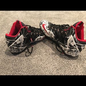 Lebron 11’s Graffiti (size 11.5) - preowned